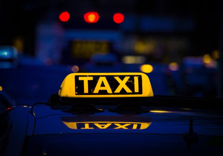 Taxi
