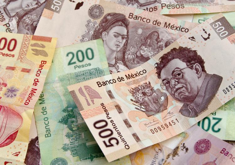 Mexican Peso bank notes 
