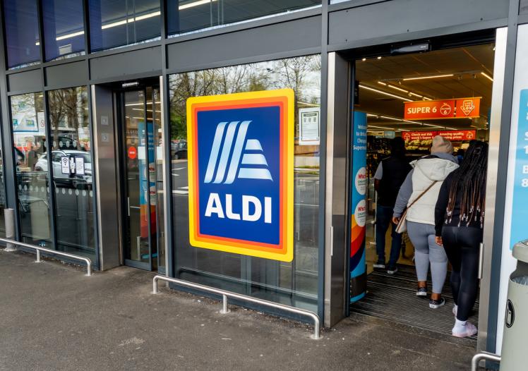 Aldi storefront