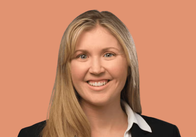 Elizabeth Dyer, Munger, Tolles & Olson