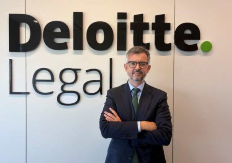 Juan Urbano, Deloitte Legal