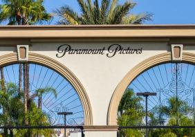 Paramount Pictures movie studio entrance at Melrose gate