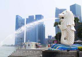 The Iconic Merlion fountain in Singapore