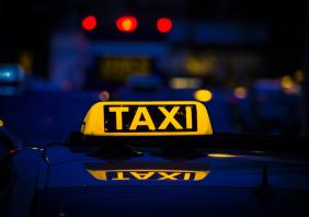 Taxi