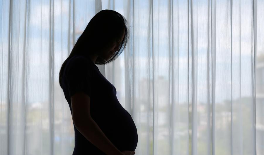 Silhouette of Pregnant woman