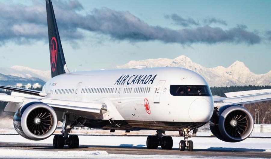 Air Canada Boeing 787 taxiing off the runway at Vancouver International Airport 