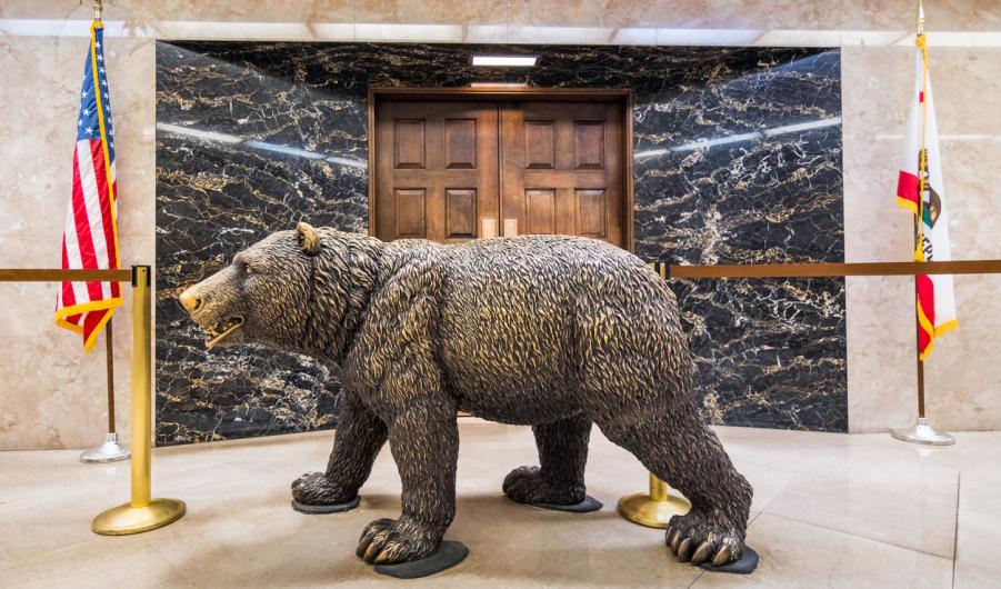 California Grizzly Bear statue 