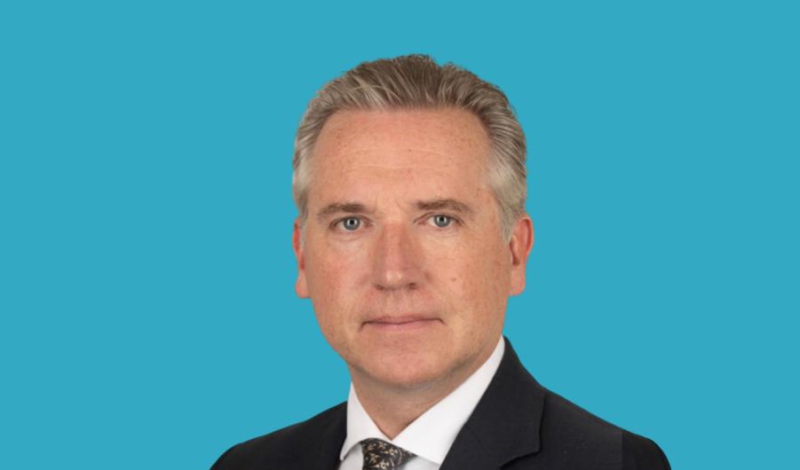 Simon McMenemy 
