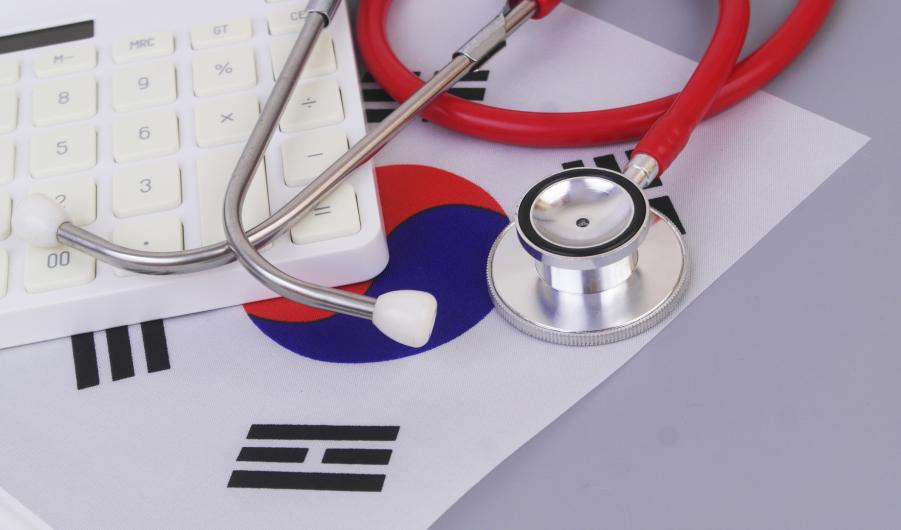 South Korea flag and stethoscope 