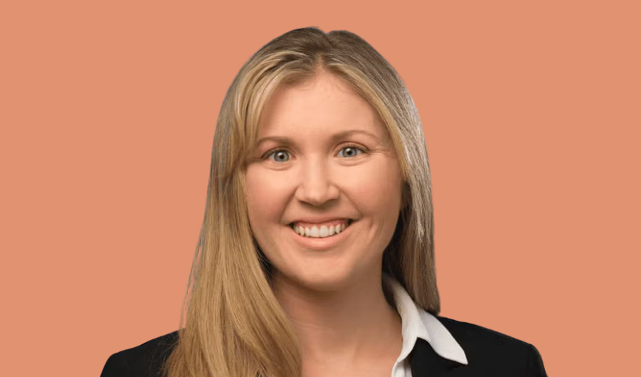 Elizabeth Dyer, Munger, Tolles & Olson