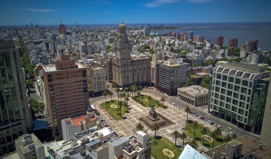 Aerial view of Montevidéu, Uruguai. Independence Square. Salvo Palace. Aerial view of Montevideo, Uruguay. Independence Square. Salvo Palace. stock photo