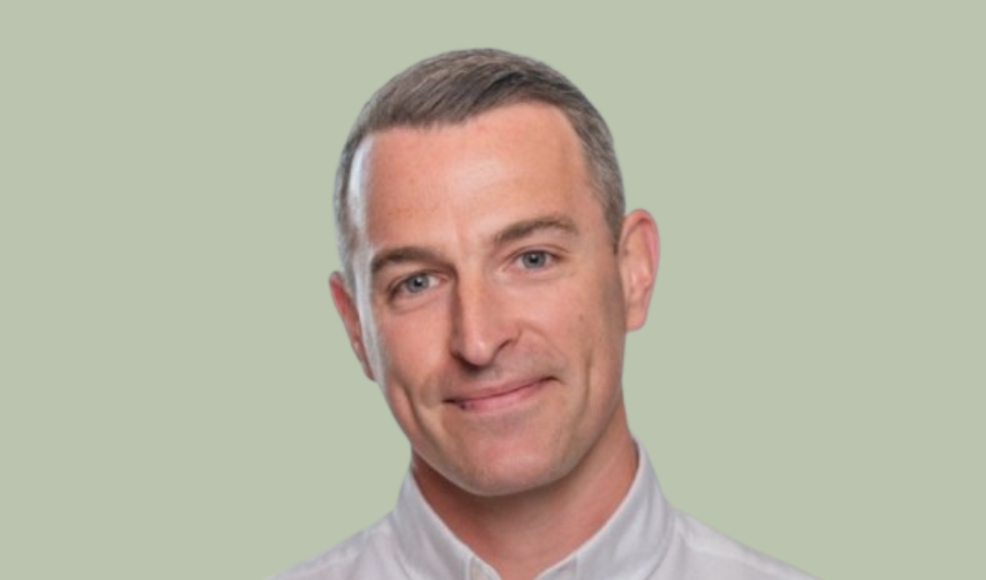 Andrew Howard, Travers Smith