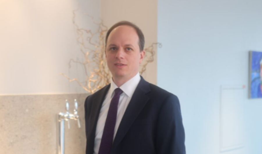 Simon Söderholm 