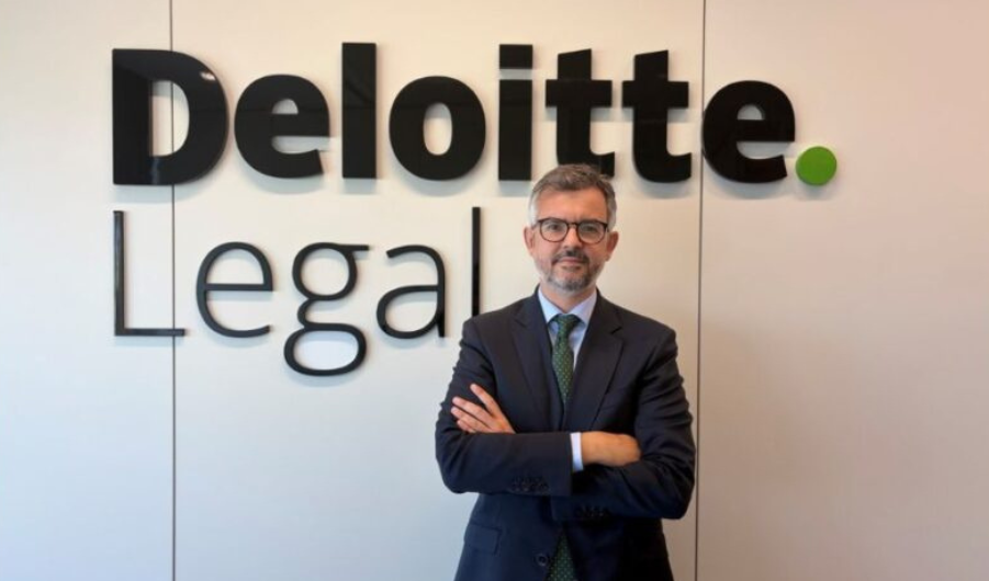 Juan Urbano, Deloitte Legal